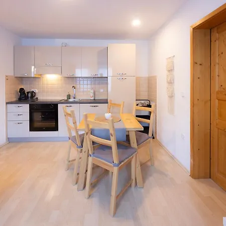 Apartmaji Anze * Kranjska Gora