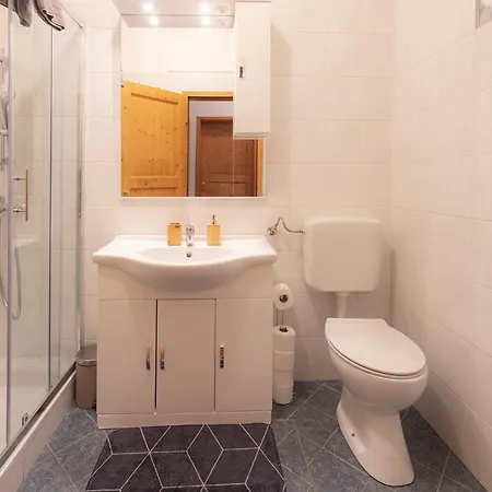 Apartmaji Anze * Kranjska Gora
